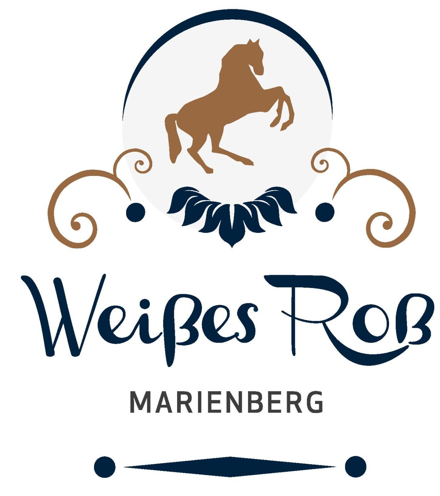 Hotel Weisses Ross Marienberg Buitenkant foto