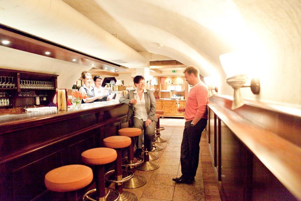 Hotel Weisses Ross Marienberg Buitenkant foto