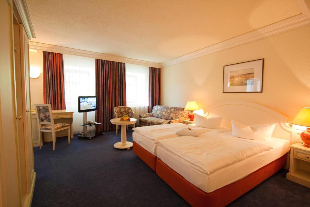 Hotel Weisses Ross Marienberg Kamer foto