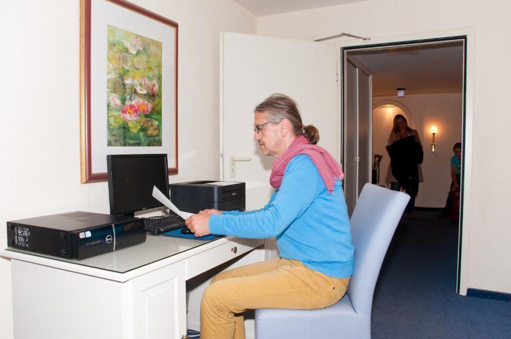 Hotel Weisses Ross Marienberg Buitenkant foto